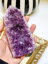 Load image into Gallery viewer, Flat Amethyst Cluster Slab